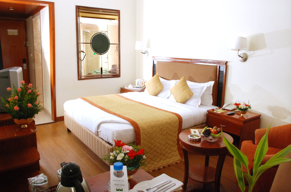 Hotel Royal Court Madurai Esterno foto