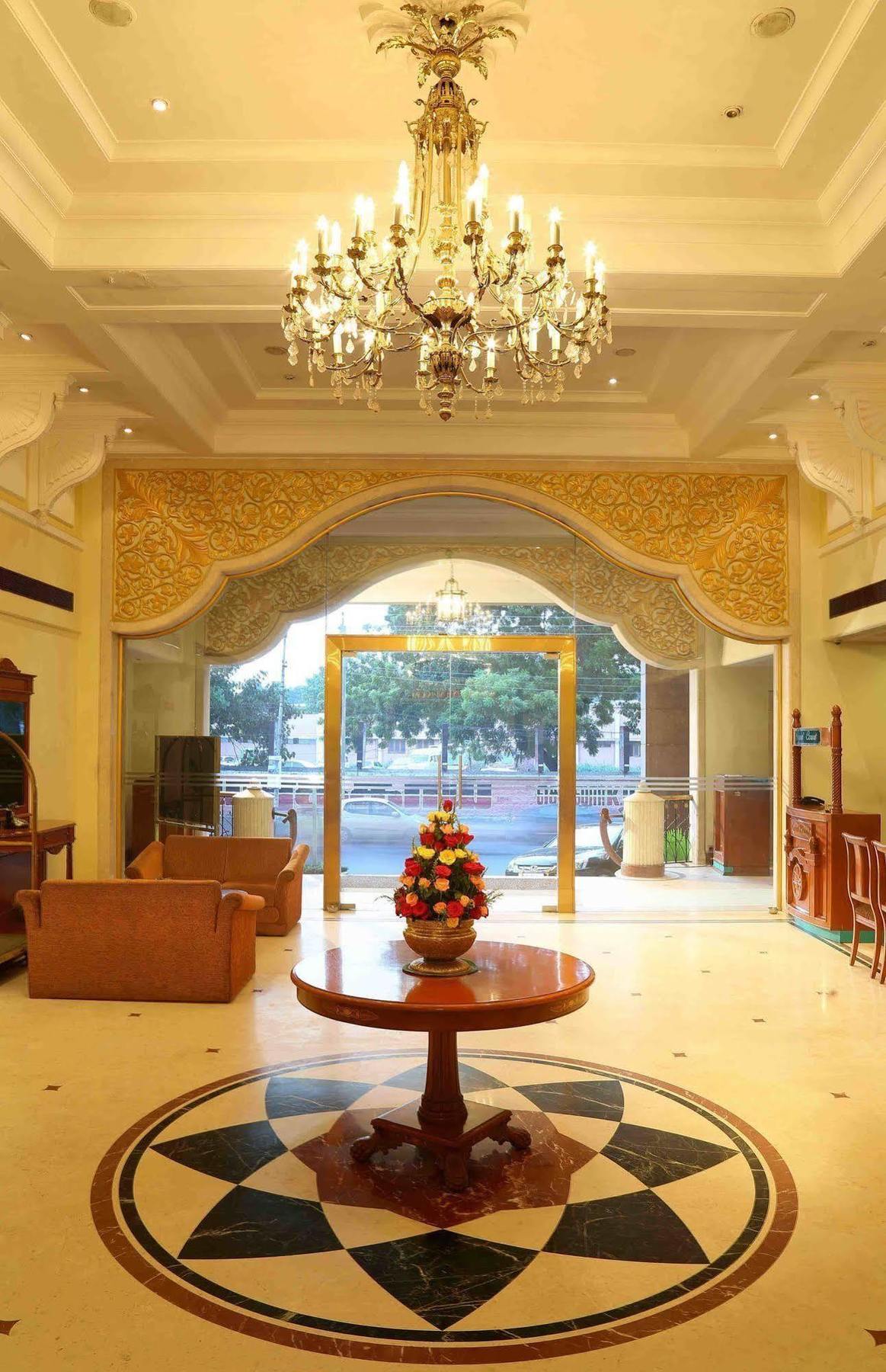 Hotel Royal Court Madurai Esterno foto