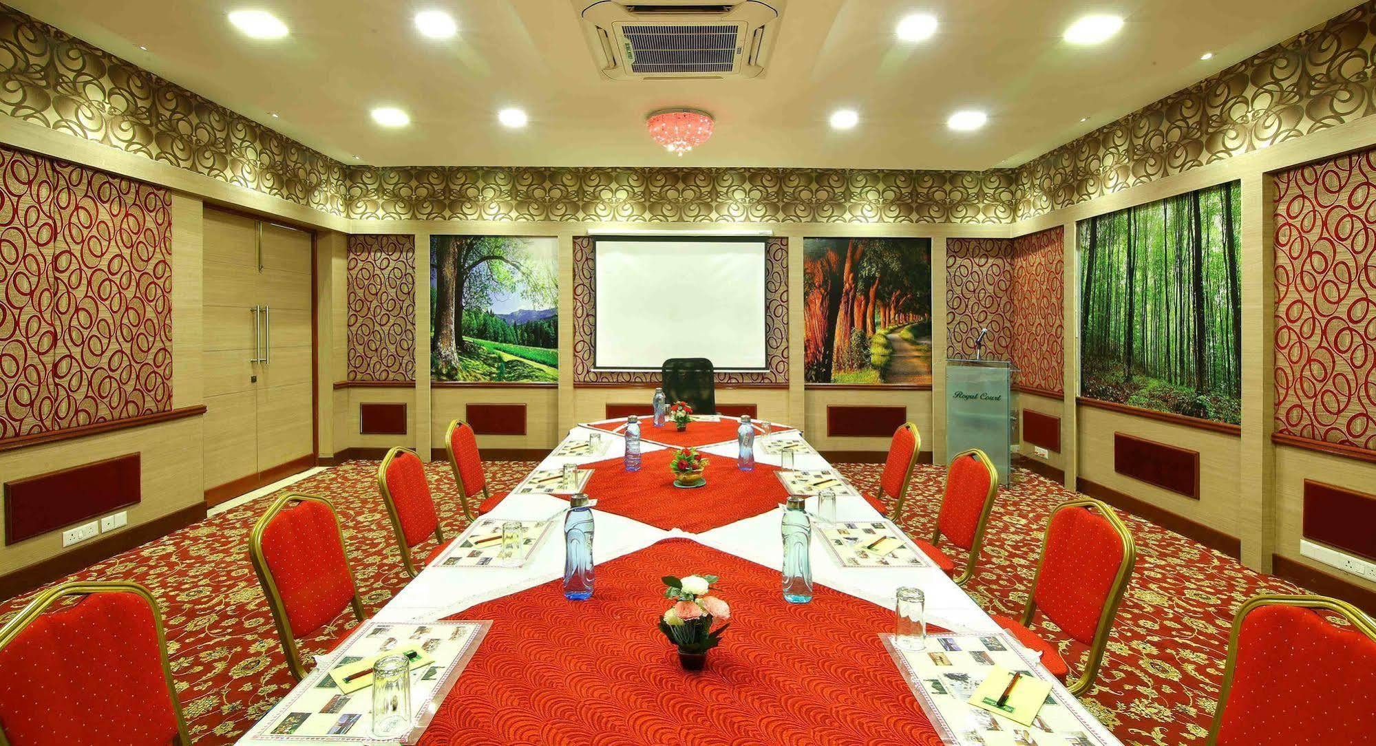 Hotel Royal Court Madurai Esterno foto