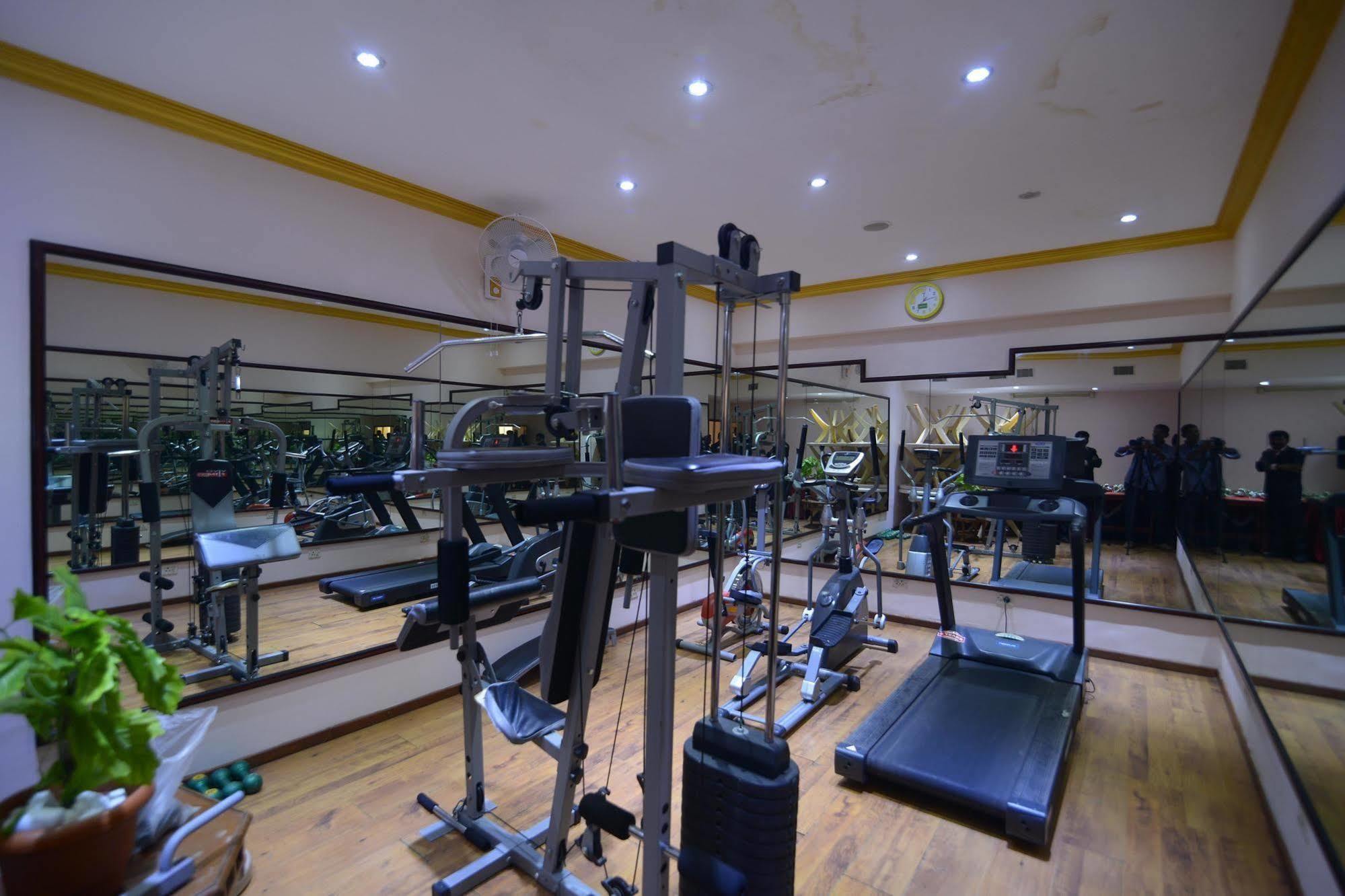 Hotel Royal Court Madurai Esterno foto